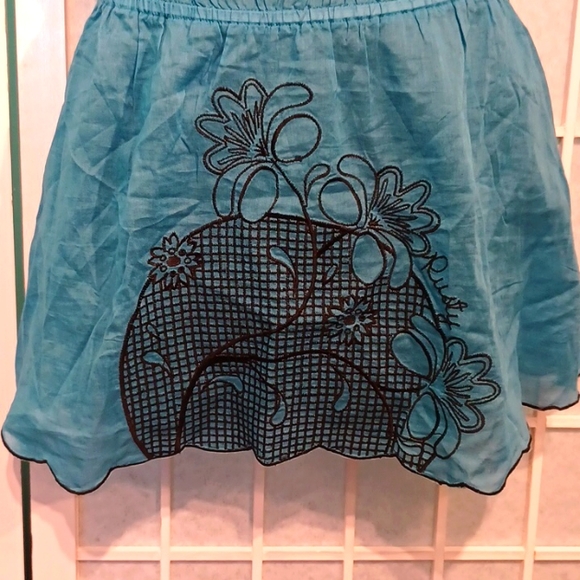 NEW! Rusty brand embroidered top in blue (5354) - Picture 3 of 8